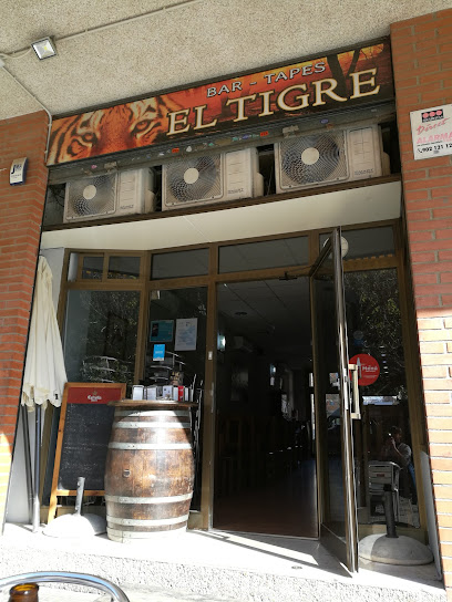 Bar El Tigre - Carrer de Joan Oliver, 20, 08820 El Prat de Llobregat, Barcelona, Spain
