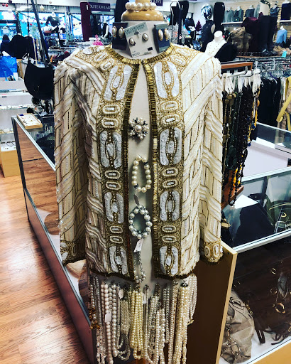 Thrift Store «De Novo Clothing Exchange», reviews and photos, 586 Main St, Stroudsburg, PA 18360, USA