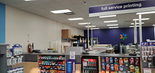 Print Shop «FedEx Office Print & Ship Center», reviews and photos, 2330 N Hwy 67, Florissant, MO 63033, USA