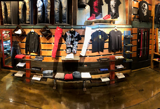 Clothing Store «Krush Clothing», reviews and photos, 4447 Mayfield Rd, South Euclid, OH 44121, USA