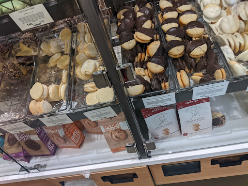 Grocery Store «Whole Foods Market», reviews and photos, 151 Sockanosset Cross Rd, Cranston, RI 02920, USA