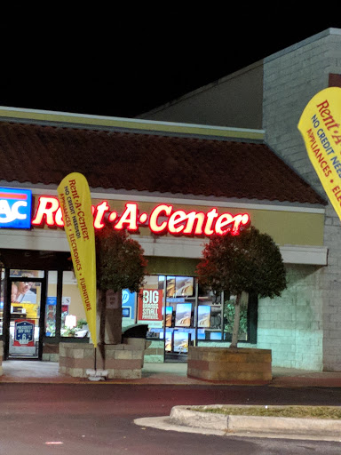 Shopping Mall «West Volusia Regional Shopping Center», reviews and photos, 2689 S Woodland Blvd, DeLand, FL 32720, USA