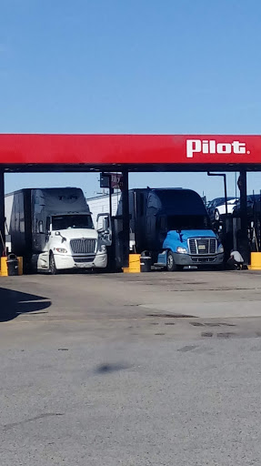 Convenience Store «Pilot Travel Center», reviews and photos, 2320 TN-46, Dickson, TN 37055, USA