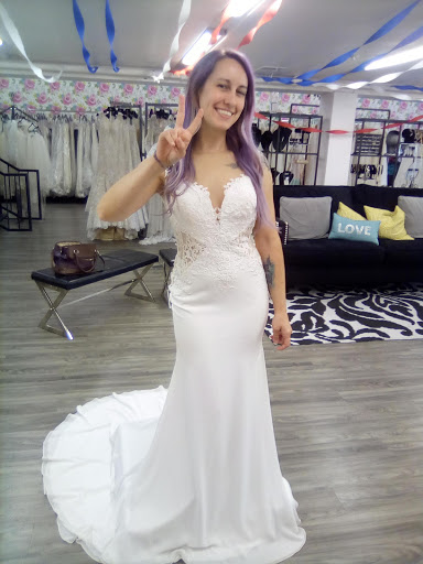 Bridal Shop «Second Summer Bride, By Appointment», reviews and photos, 1433 Fulton Ave A, Sacramento, CA 95825, USA