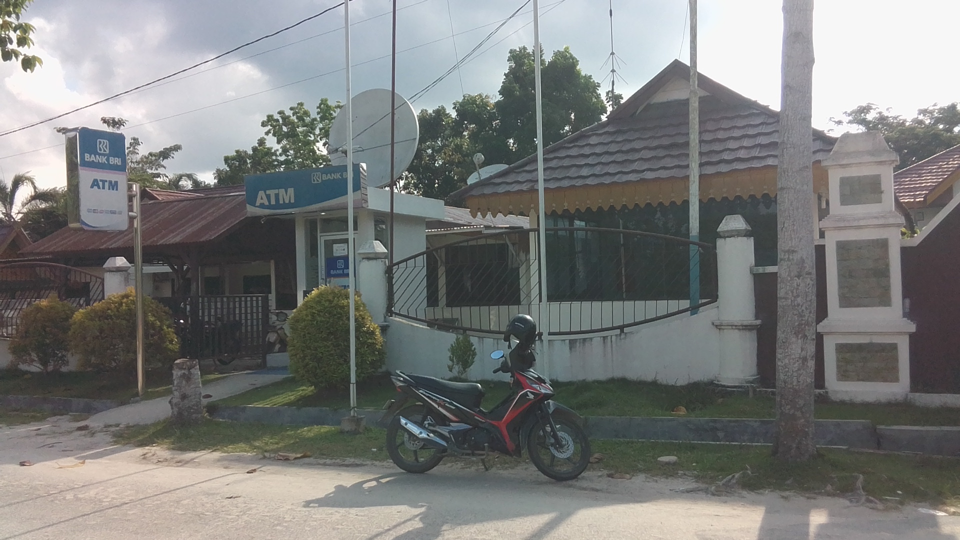 Gambar Atm Bri - Polres Pelalawan