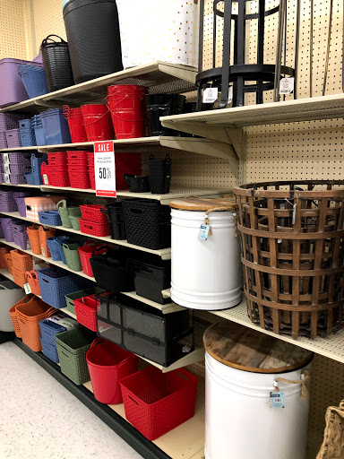 Craft Store «Hobby Lobby», reviews and photos, 290 Hawthorn Village Commons, Vernon Hills, IL 60061, USA