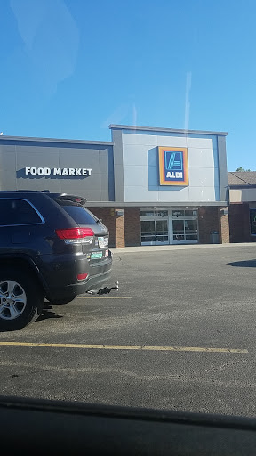 Supermarket «ALDI», reviews and photos, 30960 Lakeshore Blvd, Willowick, OH 44095, USA
