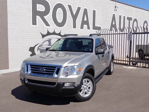 Used Car Dealer «Royal Auto Group (Sales & Service)», reviews and photos, 1617 E Jefferson St, Phoenix, AZ 85034, USA