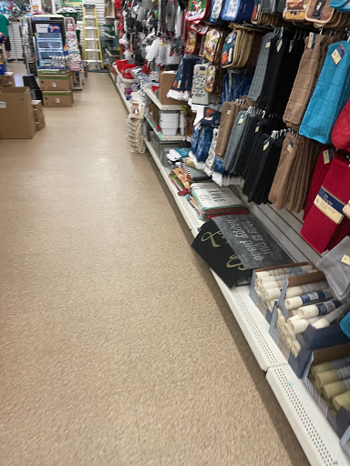 Dollar Store «Dollar Tree», reviews and photos, 14158 NE Woodinville Duvall Rd, Woodinville, WA 98072, USA