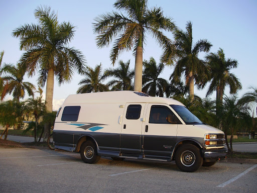 Auto Body Shop «4M Collision Center», reviews and photos, 1663 N Lapeer Rd, Oxford, MI 48371, USA