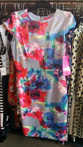 Department Store «Saks OFF 5TH», reviews and photos, 3940 Stelzer Rd, Columbus, OH 43219, USA