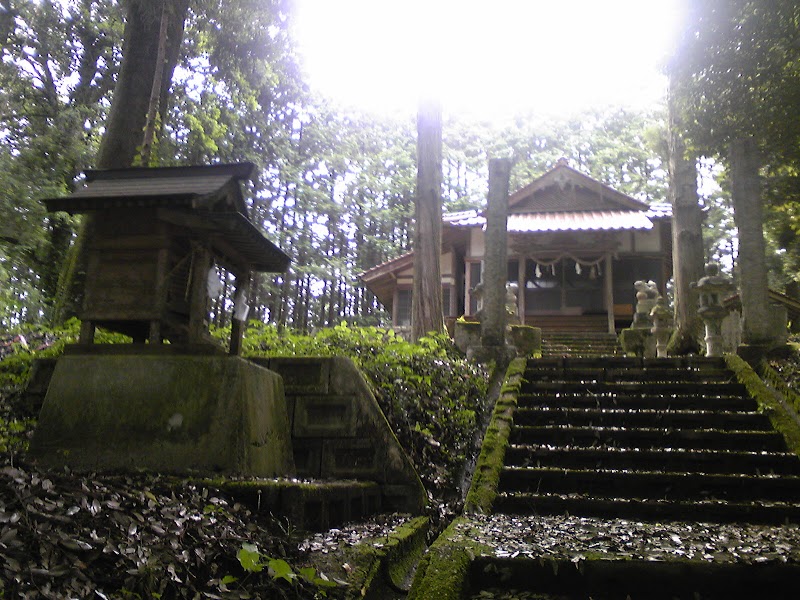 戸郷八幡神社