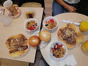 Photo n°88 de Emilie and the Cool Kids à Aix-les-Bains ()