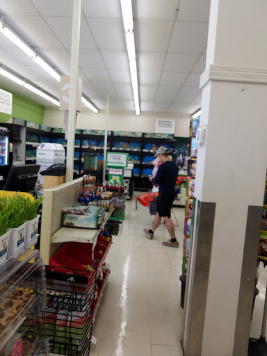 Pet Supply Store «Pet Supplies Plus», reviews and photos, 425 Water St, Chardon, OH 44024, USA