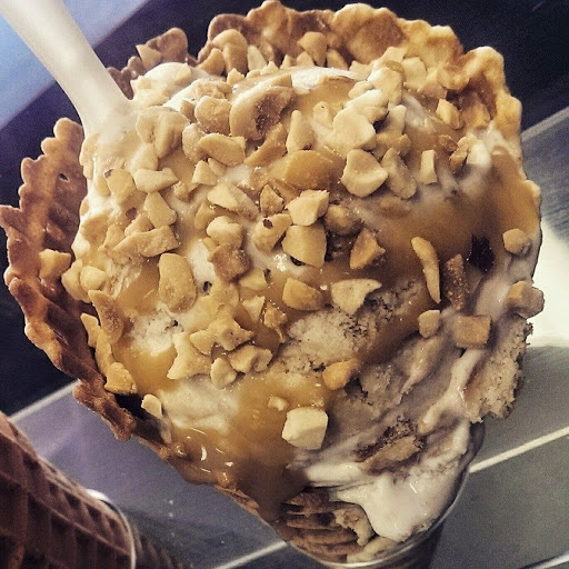 Ice Cream Shop «Schoolhouse Creamery (Ice Cream)», reviews and photos, 715 N 77 Sunshine Strip, Harlingen, TX 78550, USA