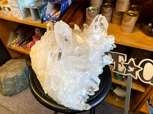 Book Store «White Light Books», reviews and photos, 1464 Park Ave, Cranston, RI 02920, USA