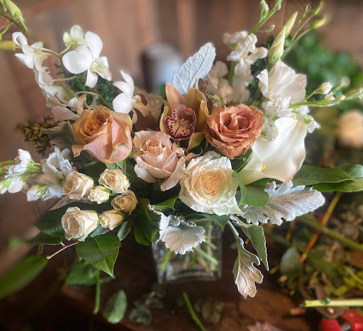 Florist «Bell and Trunk Flowers», reviews and photos, 1411 18th St, San Francisco, CA 94107, USA