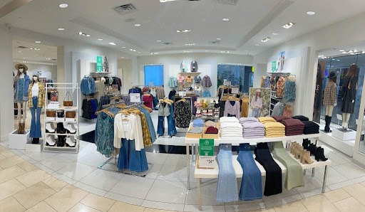 Clothing Store «F21 XXI», reviews and photos, 162 Christiana Mall #1466, Newark, DE 19702, USA