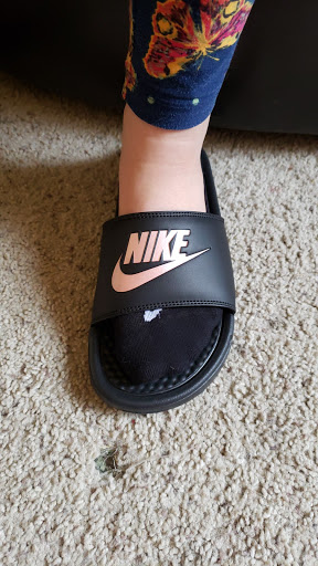 Shoe Store «Famous Footwear», reviews and photos, 1430 N Litchfield Rd, Goodyear, AZ 85395, USA