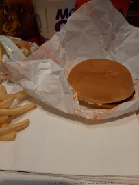 Cheeseburger du Restauration rapide McDonald's à Paris - n°10