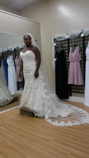 Bridal Shop «Proms Pageants & Pretty Things», reviews and photos, 5325 Peters Creek Rd, Roanoke, VA 24019, USA