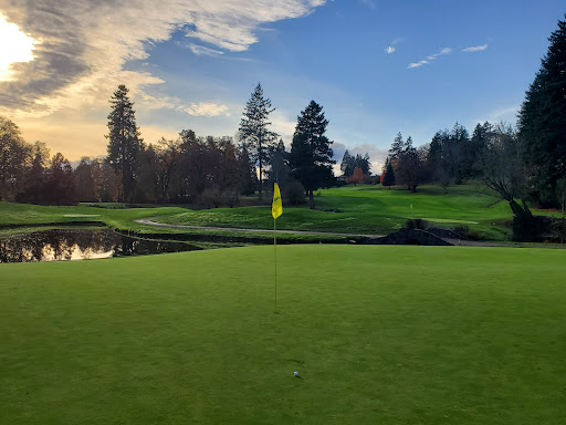 Country Club «Eugene Country Club», reviews and photos, 255 Country Club Rd, Eugene, OR 97401, USA