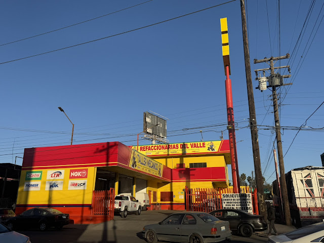 Refaccionaria Del Valle