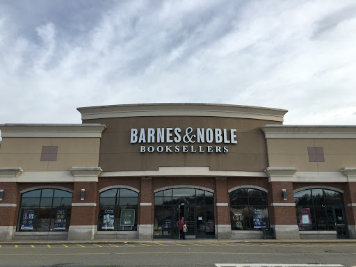 Book Store «Barnes & Noble», reviews and photos, 541 Lincoln St, Worcester, MA 01605, USA