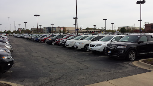 Used Car Dealer «CarMax», reviews and photos, 101 N Wolf Rd, Hillside, IL 60162, USA