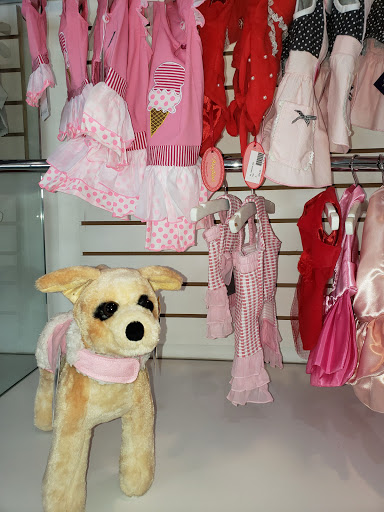 Pet Supply Store «Oh My Dog! Boutique & Spa», reviews and photos, 7137 E Stetson Dr #8, Scottsdale, AZ 85251, USA