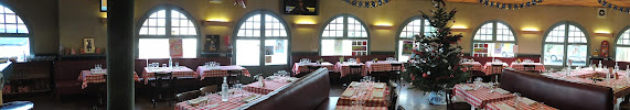 Atmosphère du Aux Pyrénées, café restaurant à Oloron à Oloron-Sainte-Marie - n°12