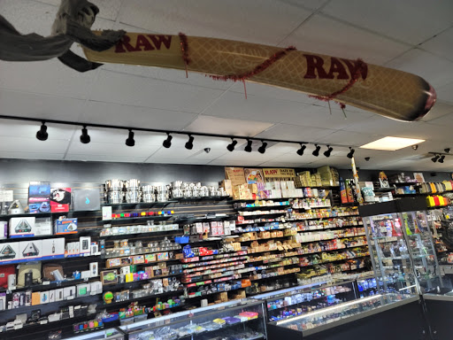 Tobacco Shop «Glass Warehouse Smoke Shop», reviews and photos, 6140 Van Buren Boulevard, Riverside, CA 92503, USA
