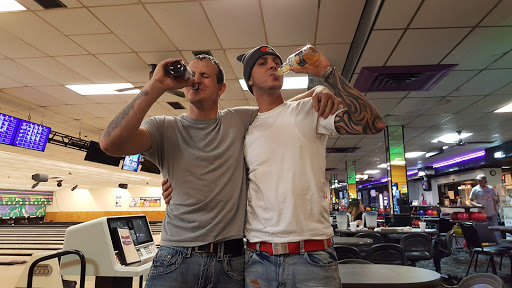 Bowling Alley «Kent Lanes-11th Frame», reviews and photos, 1524 S Water St, Kent, OH 44240, USA