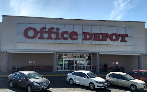Office Depot - Office supply store in Ocotlán, Mexico 
