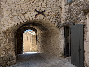 Photo n°13 de Le Saint Romain, bar, restaurant et gite d'étapes à Crillon-le-Brave ()