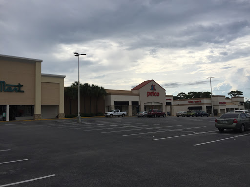 Pet Supply Store «Petco Animal Supplies», reviews and photos, 1670 Airport Blvd #700, Pensacola, FL 32504, USA