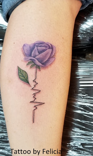 Explore bear claw tattoo ideas, creative tattoo ideas in Fort Myers, available at Tiger Lotus Tattoo and Piercing