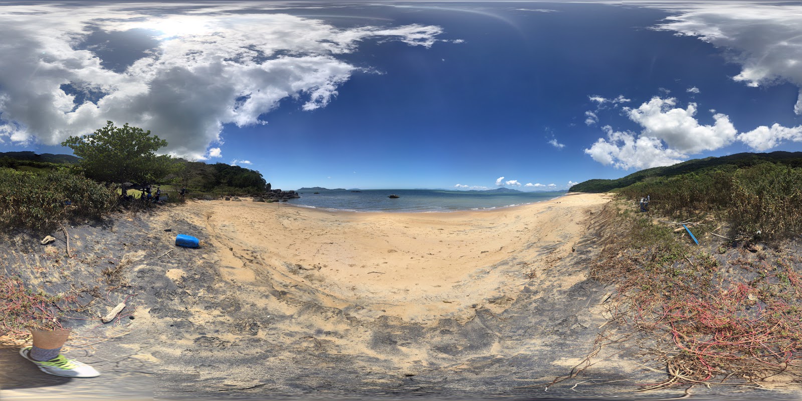 Foto de Praia Triste com muito limpo nível de limpeza
