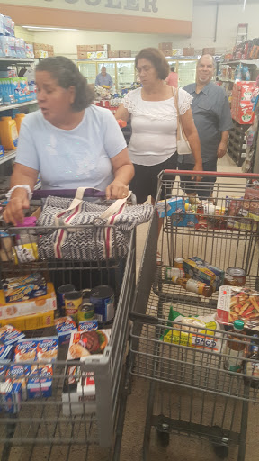 Grocery Store «Sacks Grocery Outlets», reviews and photos, 6013 Edgewater Dr, Orlando, FL 32810, USA