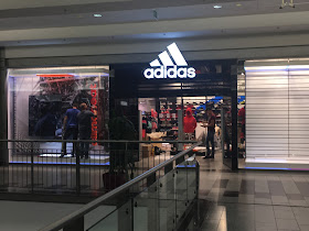 adidas store Budapest Westend