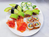 Plats et boissons du Restaurant japonais Sushi Linas - n°1