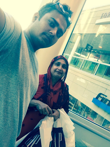 Clothing Store «Gap Outlet», reviews and photos, 1000 PA-611, Tannersville, PA 18372, USA