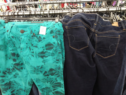 Thrift Store «South Hill Goodwill», reviews and photos, 12915 Meridian E, Puyallup, WA 98373, USA