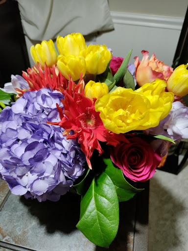 Florist «Arts & Flowers Inc», reviews and photos, 6011 Excelsior Blvd, Minneapolis, MN 55416, USA