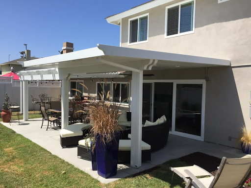 Showtime Vinyl Fence & Patio Cover