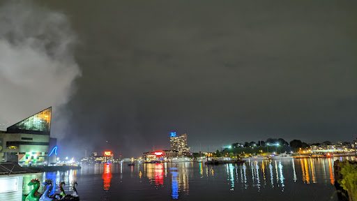 Shopping Mall «The Gallery Mall», reviews and photos, 200 E Pratt St, Baltimore, MD 21202, USA