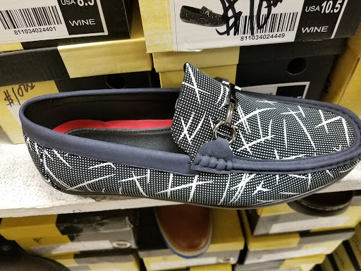 Shoe Store «Niebla Shoes #2», reviews and photos, 1767 W 37th St, Hialeah, FL 33012, USA