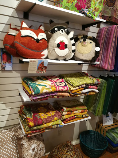 Gift Shop «Global Gifts», reviews and photos, 682 N High St, Columbus, OH 43215, USA