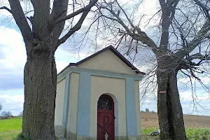Kapliczka pod Lipami image