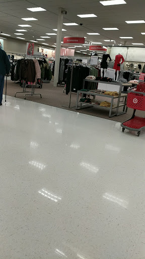 Department Store «Target», reviews and photos, 2421 Cranberry Hwy #110, Wareham, MA 02571, USA